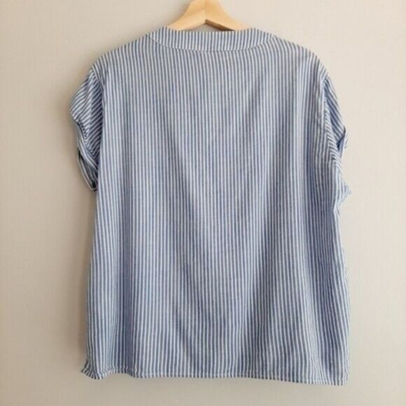 GAP Popover Short Sleeve V-Neck Blouse Blue & White Stripes Sz S - Picture 9 of 13
